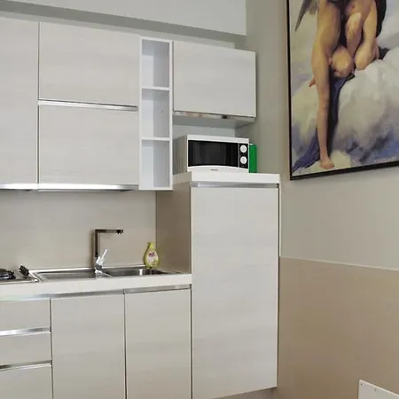 Vatican Apartament شقة *